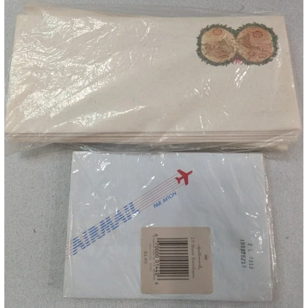 Hallmark Stationery Envelopes Unisex OS White Cream New Vintage Airmail Map 2pk
